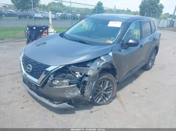 5N1BT3AA6PC871479 2023 NISSAN ROGUE - Image 2