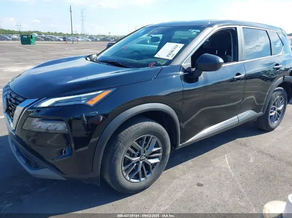 5N1BT3AA6PC895121 2023 NISSAN ROGUE - Image 2