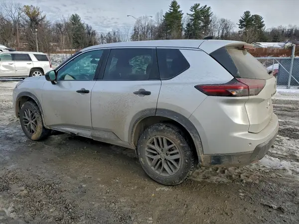 5N1BT3AA6RC713954 2024 NISSAN ROGUE - Image 2