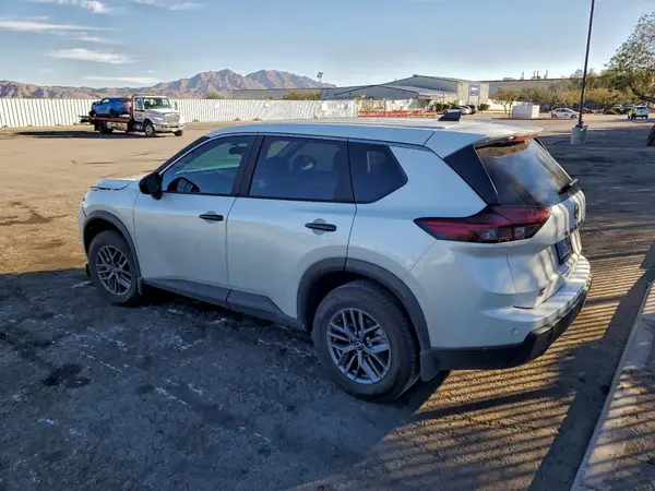 5N1BT3AA6SC770077 2025 NISSAN ROGUE - Image 2