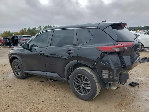 5N1BT3AA7NC718140 2022 NISSAN ROGUE - Image 2