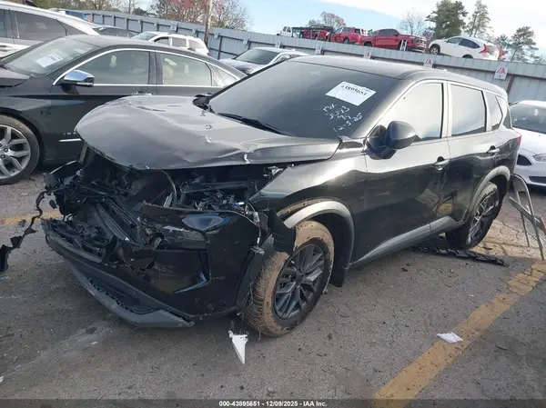5N1BT3AA7PC803093 2023 NISSAN ROGUE - Image 2