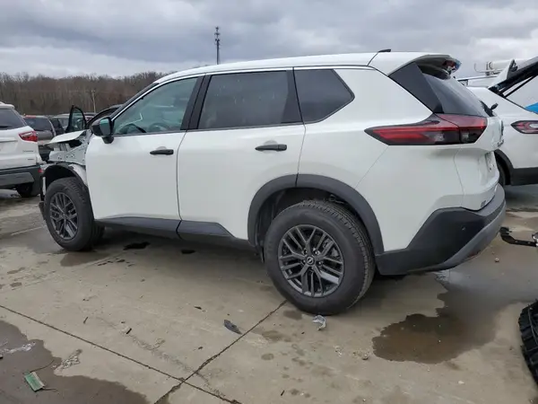 5N1BT3AA7PC843755 2023 NISSAN ROGUE - Image 2