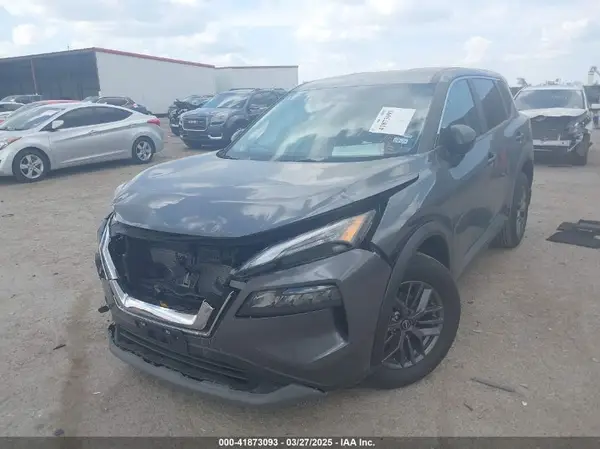 5N1BT3AA7PC876125 2023 NISSAN ROGUE - Image 2