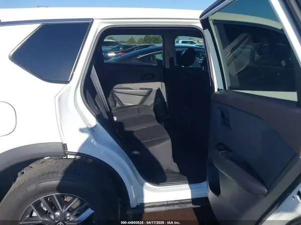 5N1BT3AA7PC908958 2023 NISSAN ROGUE - Image 8