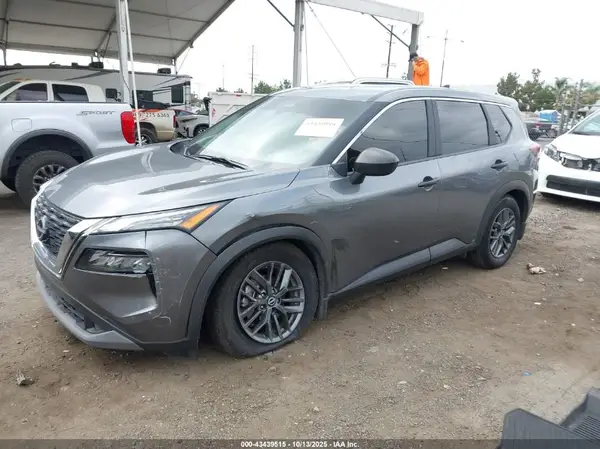 5N1BT3AA7PC920625 2023 NISSAN ROGUE - Image 2
