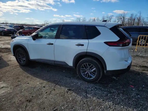 5N1BT3AA7RC683055 2024 NISSAN ROGUE - Image 2