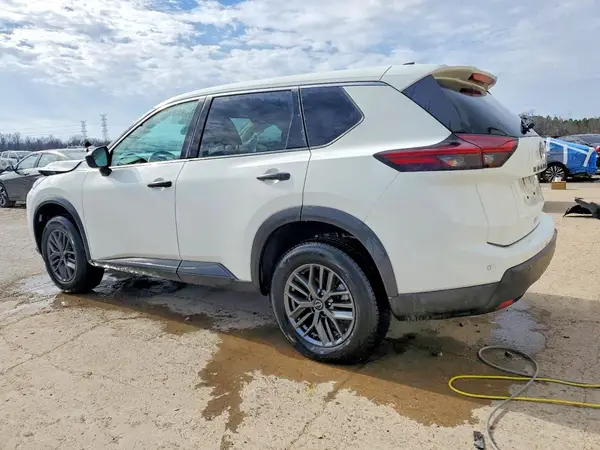 5N1BT3AA7RC683539 2024 NISSAN ROGUE - Image 2