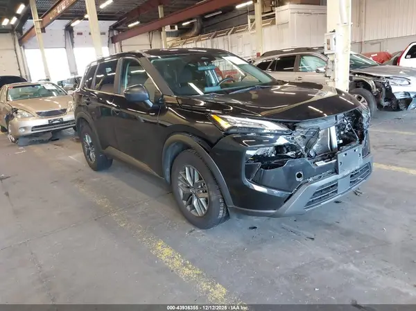 5N1BT3AA7RC685744 2024 NISSAN ROGUE - Image 1