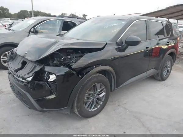 5N1BT3AA7RC704356 2024 NISSAN ROGUE - Image 2