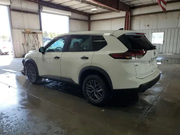 5N1BT3AA7RC709654 2024 NISSAN ROGUE - Image 2