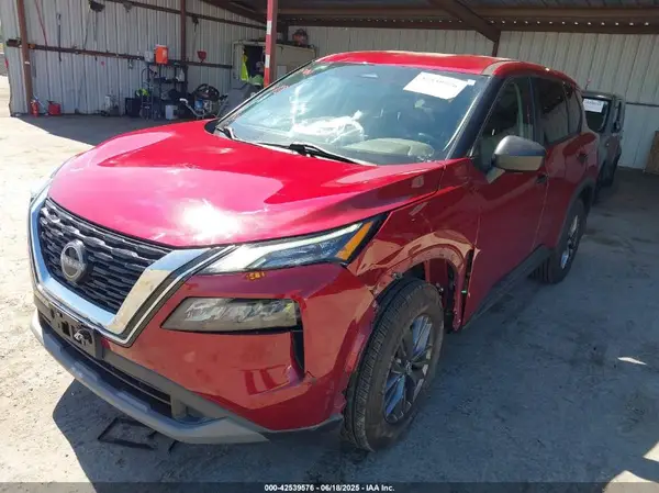 5N1BT3AA8NC673628 2022 NISSAN ROGUE - Image 2