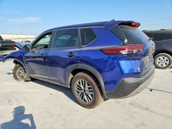 5N1BT3AA8PC692764 2023 NISSAN ROGUE - Image 2