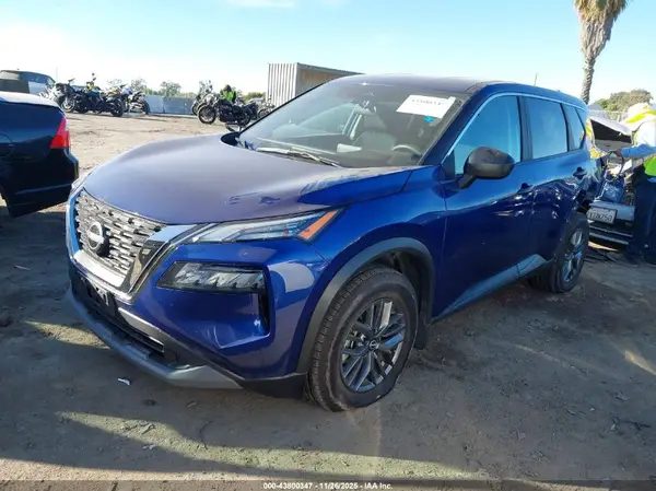 5N1BT3AA8PC755958 2023 NISSAN ROGUE - Image 2