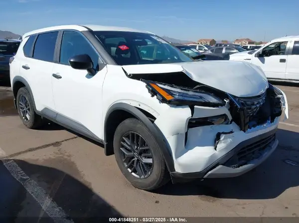 5N1BT3AA8PC837043 2023 NISSAN ROGUE - Image 1