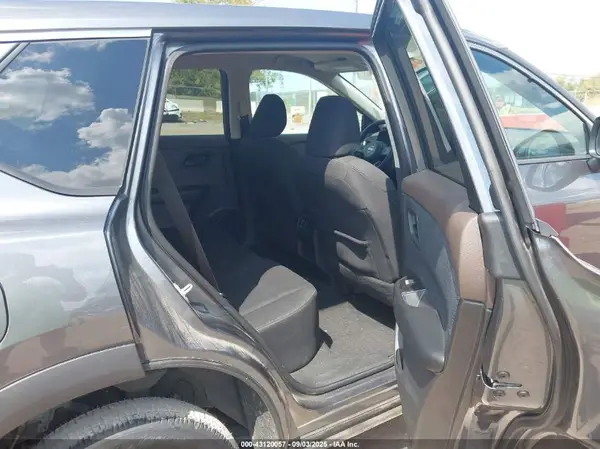 5N1BT3AA8PC889045 2023 NISSAN ROGUE - Image 8