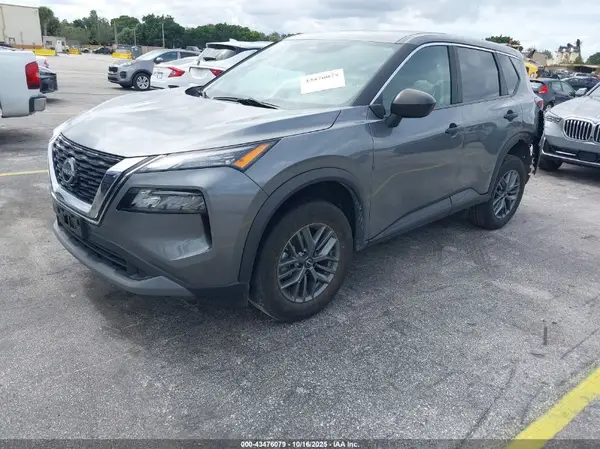 5N1BT3AA8PC947784 2023 NISSAN ROGUE - Image 2