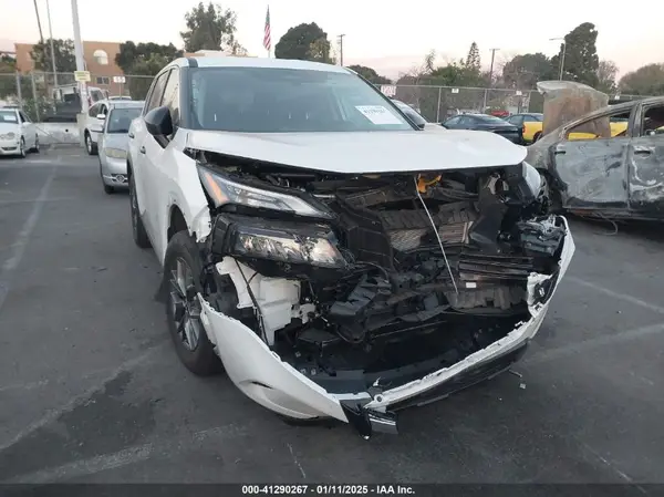 5N1BT3AA8RC688362 2024 NISSAN ROGUE - Image 1
