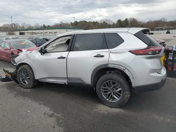 5N1BT3AA8RC712613 2024 NISSAN ROGUE - Image 2