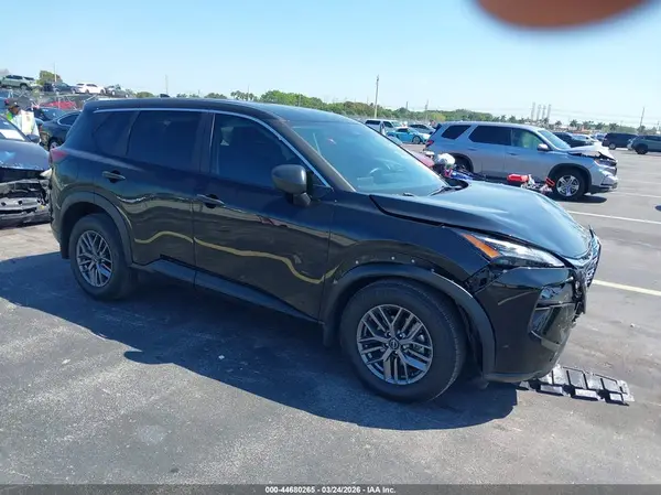5N1BT3AA8RC745563 2024 NISSAN ROGUE - Image 1