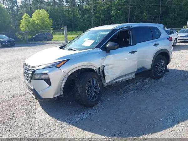 5N1BT3AA8RC759916 2024 NISSAN ROGUE - Image 2