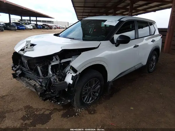 5N1BT3AA8SC856894 2025 NISSAN ROGUE - Image 2