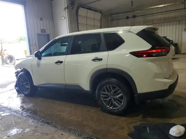 5N1BT3AA8SC866647 2025 NISSAN ROGUE - Image 2