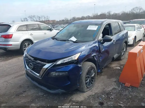 5N1BT3AA9PC806125 2023 NISSAN ROGUE - Image 2
