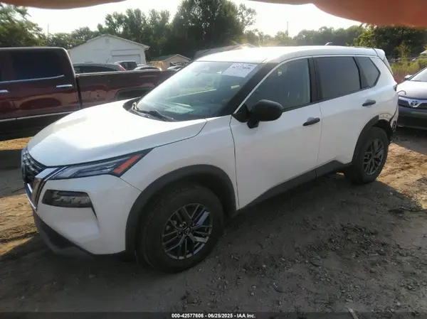 5N1BT3AA9PC822910 2023 NISSAN ROGUE - Image 2