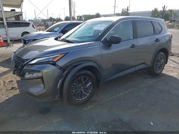 5N1BT3AA9PC885540 2023 NISSAN ROGUE - Image 2