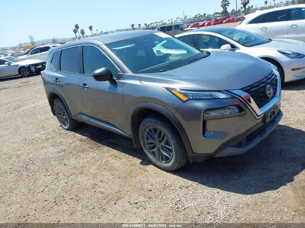 5N1BT3AA9PC923400 2023 NISSAN ROGUE - Image 1