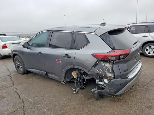 5N1BT3AA9PC925745 2023 NISSAN ROGUE - Image 2