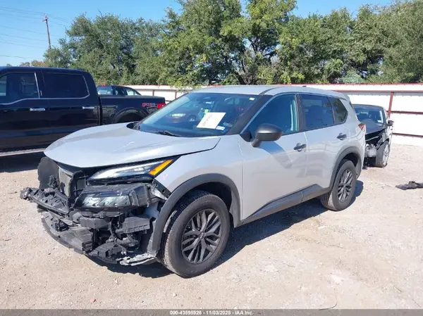 5N1BT3AA9RC678830 2024 NISSAN ROGUE - Image 2