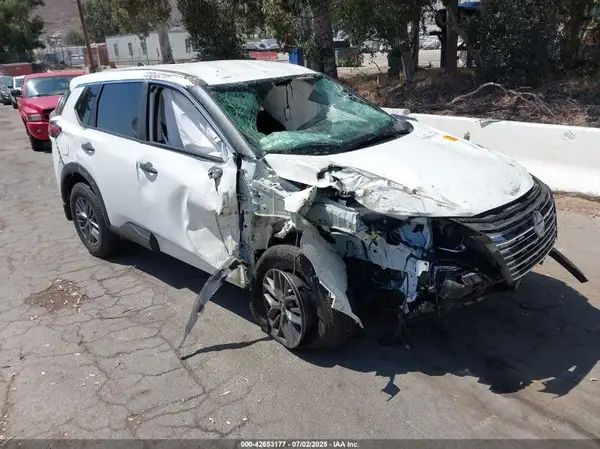 5N1BT3AA9SC837013 2025 NISSAN ROGUE - Image 1