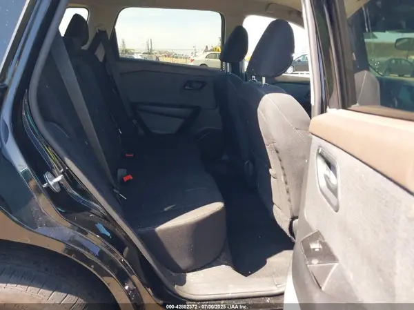 5N1BT3AAXPC761907 2023 NISSAN ROGUE - Image 8