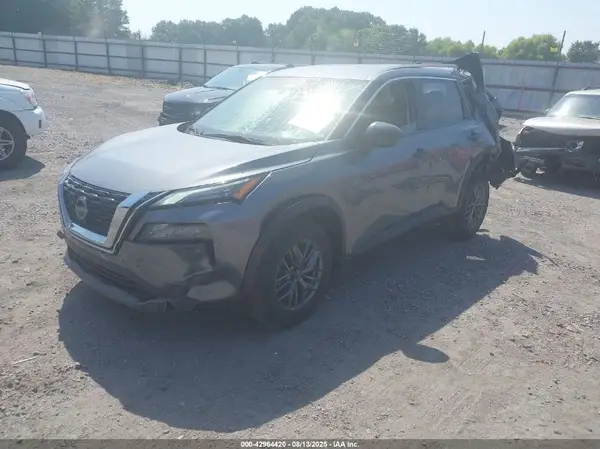 5N1BT3AAXPC770963 2023 NISSAN ROGUE - Image 2