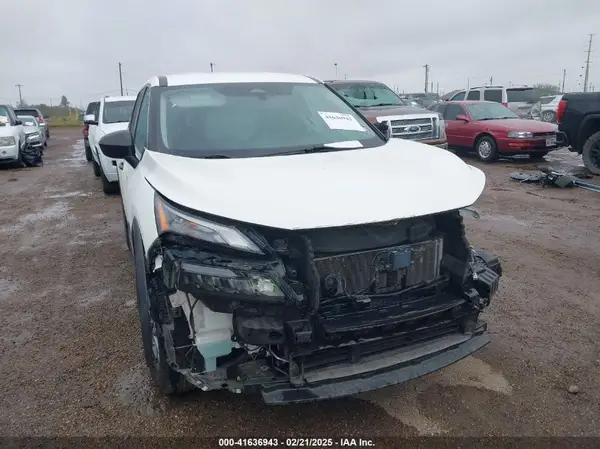 5N1BT3AAXPC780425 2023 NISSAN ROGUE - Image 1