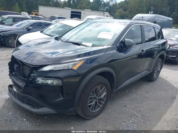 5N1BT3AAXPC935460 2023 NISSAN ROGUE - Image 2
