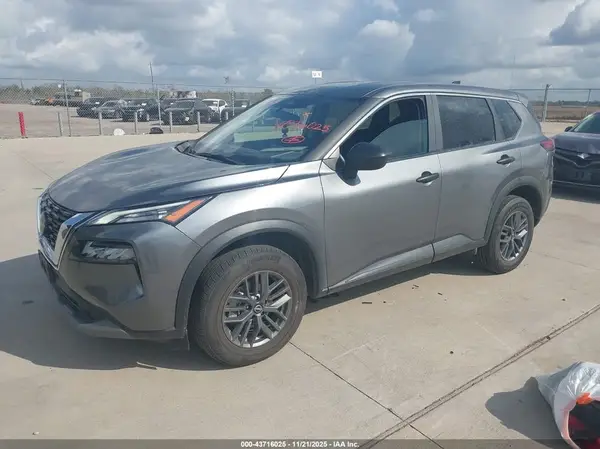 5N1BT3AAXPC944823 2023 NISSAN ROGUE - Image 2