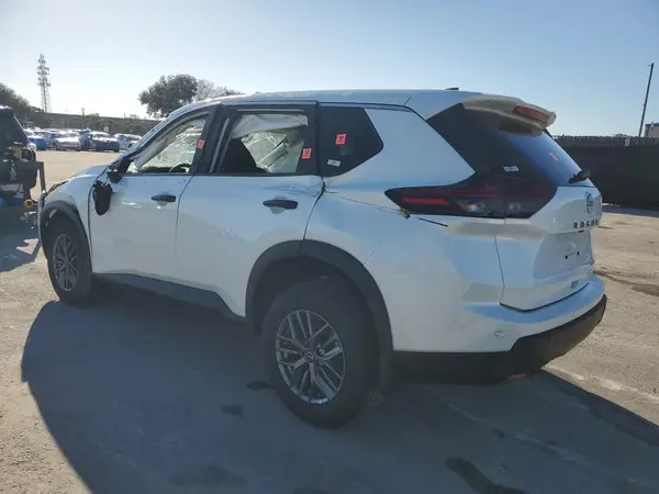 5N1BT3AAXSC770177 2025 NISSAN ROGUE - Image 2