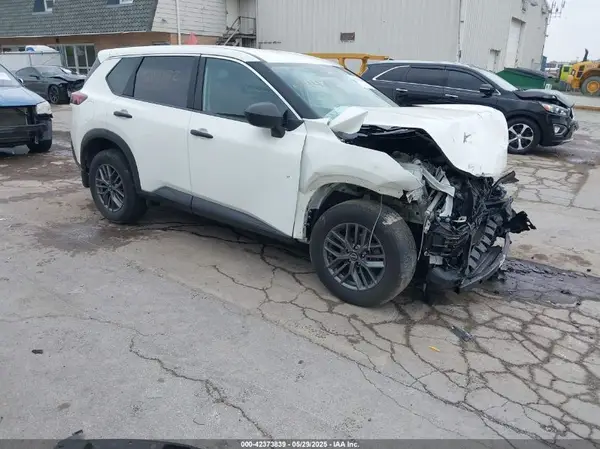 5N1BT3AB0PC766283 2023 NISSAN ROGUE - Image 1