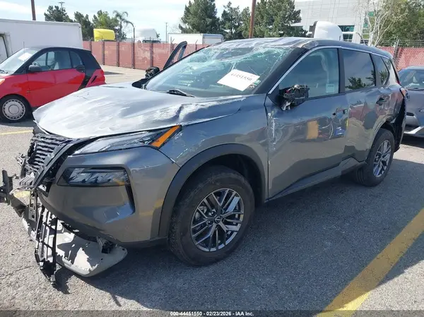 5N1BT3AB0PC869235 2023 NISSAN ROGUE - Image 2