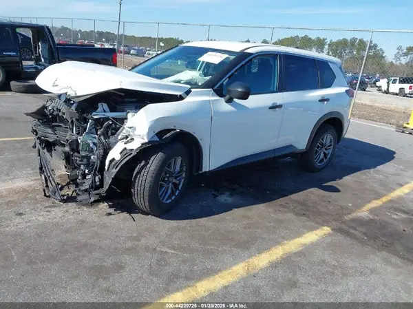 5N1BT3AB0PC88826 2023 NISSAN ROGUE - Image 2