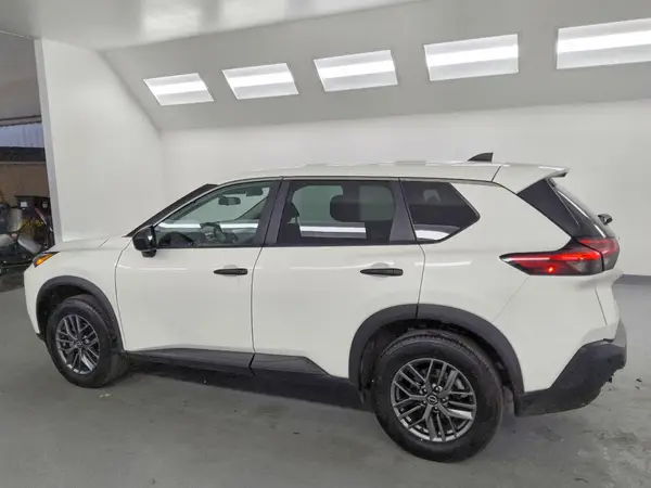 5N1BT3AB0PC888559 2023 NISSAN ROGUE - Image 2