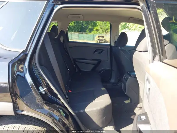 5N1BT3AB0PC929210 2023 NISSAN ROGUE - Image 8