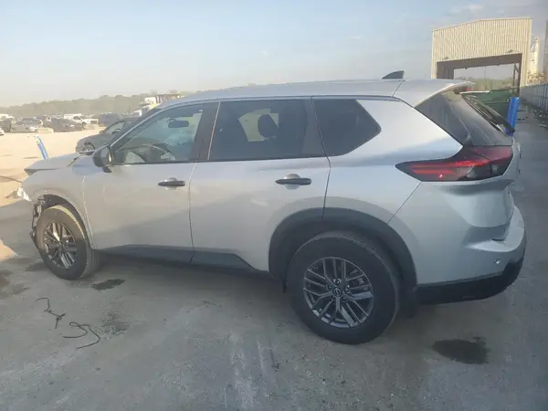 5N1BT3AB0RC761586 2024 NISSAN ROGUE - Image 2