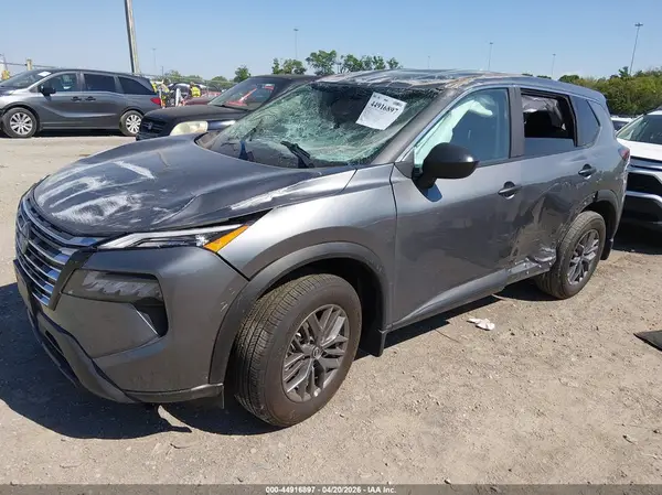 5N1BT3AB0SC830377 2025 NISSAN ROGUE - Image 2