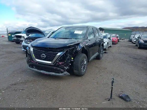 5N1BT3AB1PC770083 2023 NISSAN ROGUE - Image 2