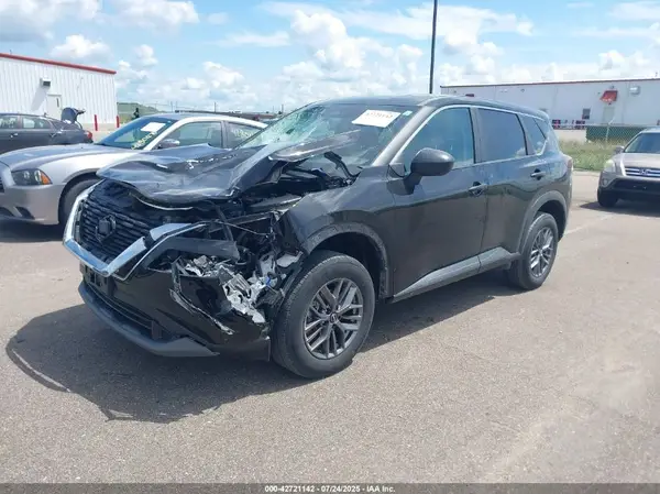 5N1BT3AB1PC791824 2023 NISSAN ROGUE - Image 2