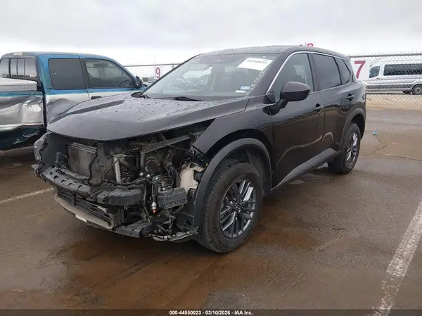 5N1BT3AB1PC796988 2023 NISSAN ROGUE - Image 2